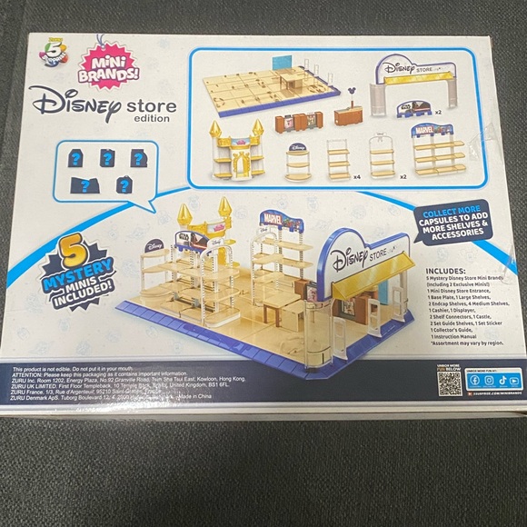 Mini Brands Disney Store - Picture 2 of 2